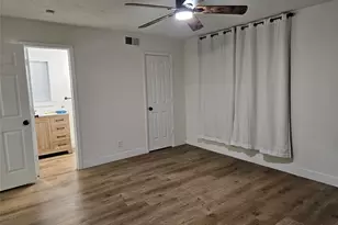 6446 Brookside Dr, Houston, TX 77023 - Photo 13