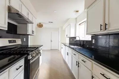 16003 Cerca Blanca Drive, Houston, TX 77083 - Photo 9