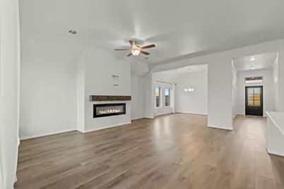 4901 Finns Landing Street, League City, TX 77573 - Photo 9