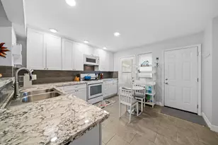 1476 Gemini St, Houston, TX 77058 - Photo 7