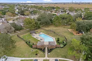 1476 Gemini St, Houston, TX 77058 - Photo 27