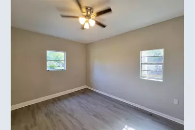 4909 Holloway Drive, Houston, TX 77048 - Photo 11