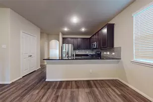 321 Terra Vis Cir, Montgomery, TX 77356 - Photo 11