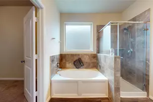 321 Terra Vis Cir, Montgomery, TX 77356 - Photo 23