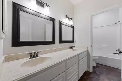 111 Heritage Oak Drive, Huntsville, TX 77320 - Photo 35