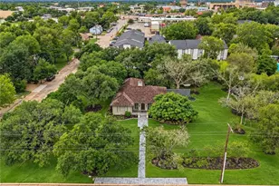 612 S Hutchins St, Bryan, TX 77803 - Photo 3