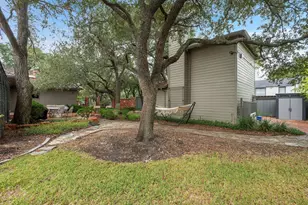 612 S Hutchins St, Bryan, TX 77803 - Photo 37