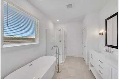 18630 Eastwood Ridge Court, Crosby, TX 77532 - Photo 13