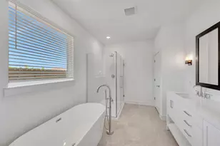 18630 Eastwood Rdg Ct, Crosby, TX 77532 - Photo 13