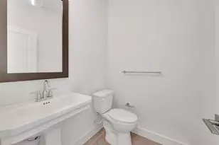 18630 Eastwood Rdg Ct, Crosby, TX 77532 - Photo 15