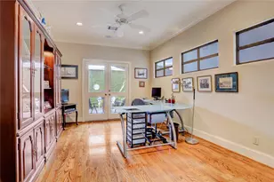 1008 Potomac Dr, Houston, TX 77057 - Photo 11