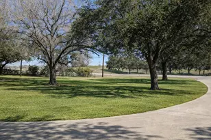 5315 Bayway Dr, Baytown, TX 77520 - Photo 39