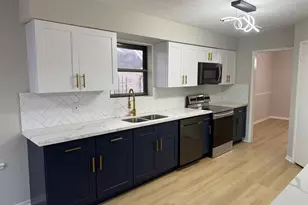 10130 Sagedale Dr, Houston, TX 77089 - Photo 5