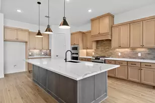 32414 Violet Dancer Ct, Fulshear, TX 77441 - Photo 13