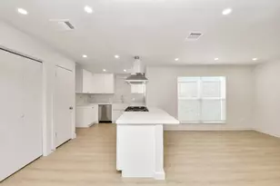 7227 Cabrina Ln, Houston, TX 77083 - Photo 5