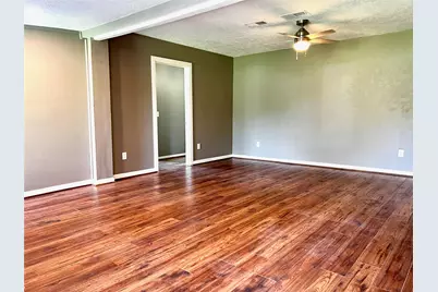 3022 Goodson Loop, Pinehurst, TX 77362 - Photo 3