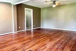 3022 Goodson Loop, Pinehurst, TX 77362 - Photo 3