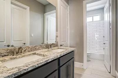 4857 Benning Dr, Houston, TX 77035 - Photo 25