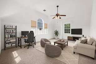 13202 Brushy Knoll Ln, Sugar Land, TX 77498 - Photo 11