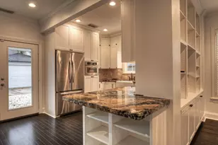 5912 Auden St, Houston, TX 77005 - Photo 9