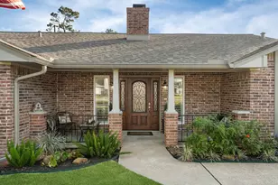 1006 Castle Hill Trail, Kingwood, TX 77339 - Photo 5