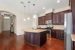 6200 Glenn Hills Ln, League City, TX 77573 - Photo 7