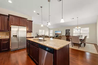 6200 Glenn Hills Lane, League City, TX 77573 - Photo 1