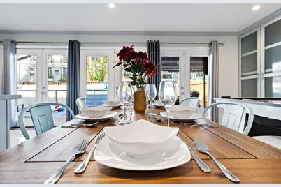 1825 Locksford Street, Houston, TX 77008 - Photo 11