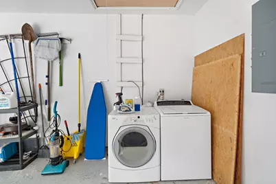 1825 Locksford Street, Houston, TX 77008 - Photo 31