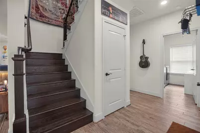10099 Oakland Hills Drive, Cleveland, TX 77327 - Photo 17