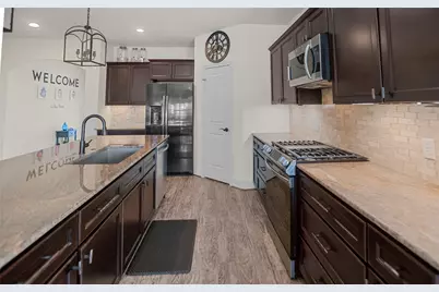 10099 Oakland Hills Drive, Cleveland, TX 77327 - Photo 7