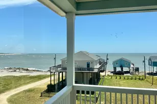 13007 Jolly Roger Dr, Freeport, TX 77541 - Photo 3
