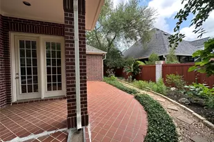17 Ambleside Crescent Dr, Sugar Land, TX 77479 - Photo 27