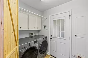 3700 September Dr, Baytown, TX 77521 - Photo 13