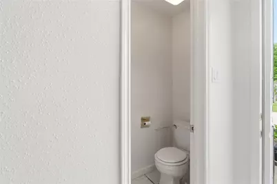 11000 Kinghurst Drive #134, Houston, TX 77099 - Photo 7
