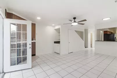 11000 Kinghurst Drive #134, Houston, TX 77099 - Photo 9