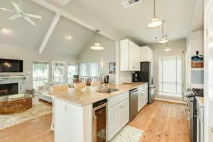 4247 Sand Piper Ln, Galveston, TX 77554 - Photo 21
