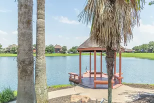 2410 Suncreek Ln, Pearland, TX 77584 - Photo 33