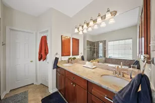 2410 Suncreek Ln, Pearland, TX 77584 - Photo 19