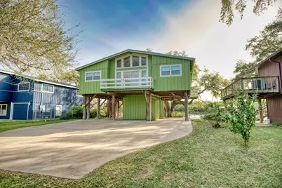 4641 Rio Drive, Brazoria, TX 77422 - Photo 1