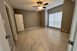 3130 Walnut Bend Ln, Houston, TX 77042 - Photo 5