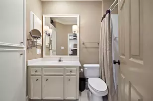 1229 Ripple Creek Dr, Houston, TX 77057 - Photo 19