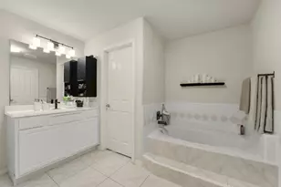 7539 S Linpar Ct, Houston, TX 77040 - Photo 25