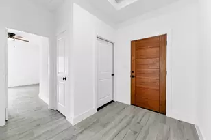 1005 Lake View Dr, Montgomery, TX 77356 - Photo 5