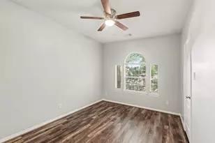 28715 Hidden Cove Dr, Magnolia, TX 77354 - Photo 11