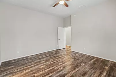 28715 Hidden Cove Drive, Magnolia, TX 77354 - Photo 15