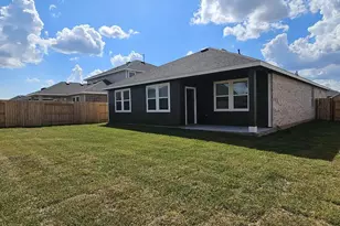8442 Bay Oaks Dr, Baytown, TX 77523 - Photo 15