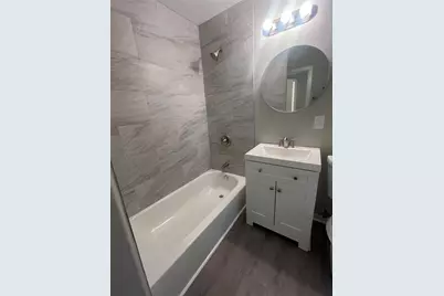 6634 Cresthill Street, Houston, TX 77033 - Photo 17