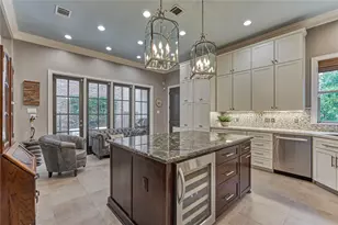 26 Jetty Point Dr, The Woodlands, TX 77380 - Photo 13