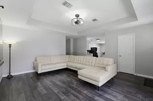 1430 Cedarcrest Ln, Bryan, TX 77803 - Photo 3